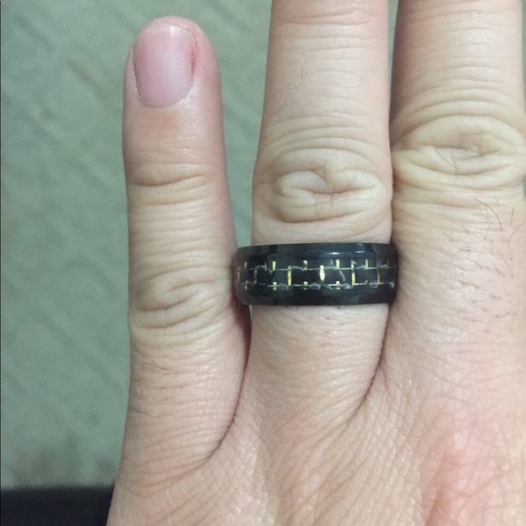 Yellow Carbon Fiber IP Plated Black Ring - Picture 3 of 4